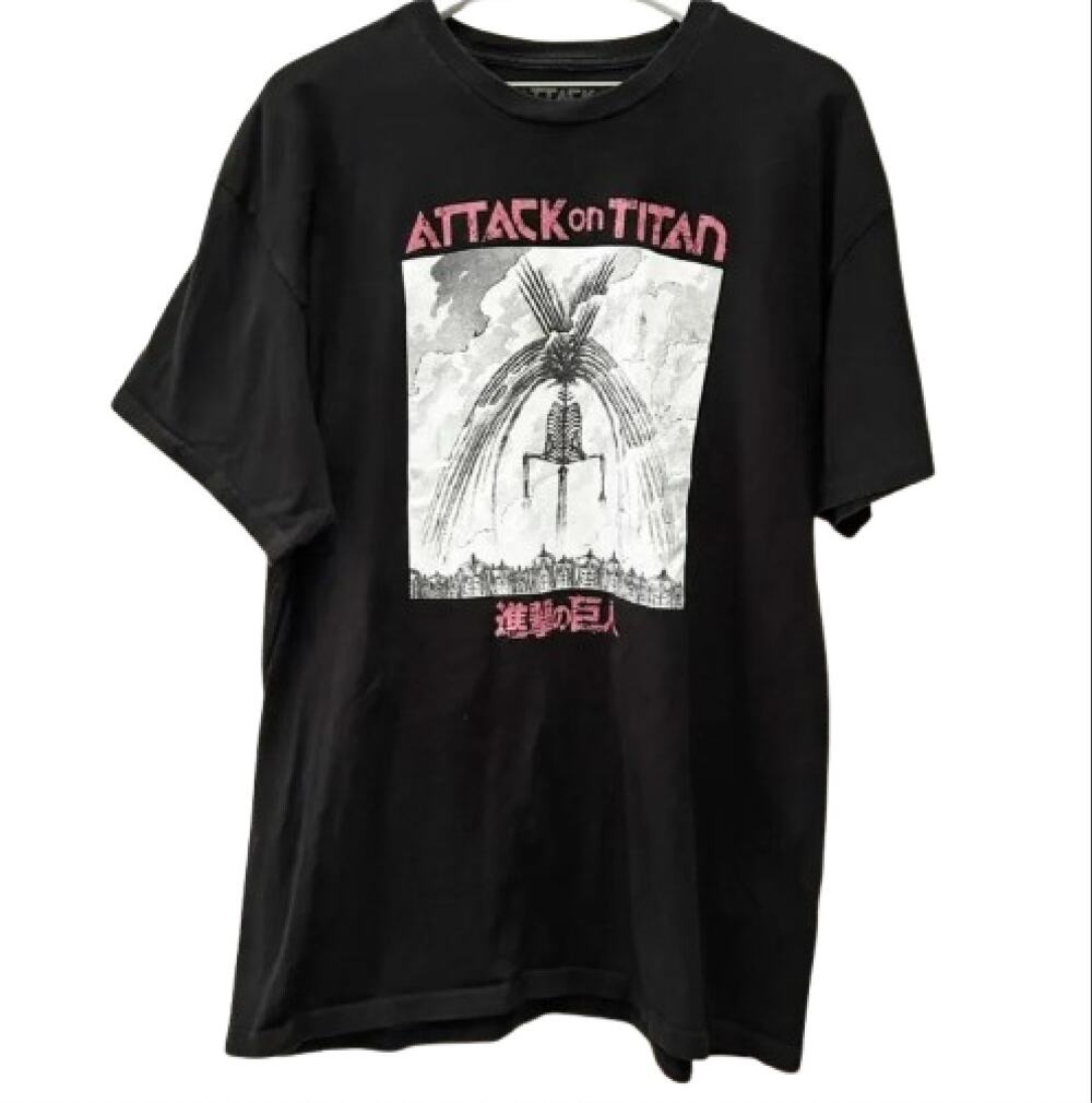 ATTACK ON TITAN Black Graphic T-Shirt Anime Merch Men’s Size XL